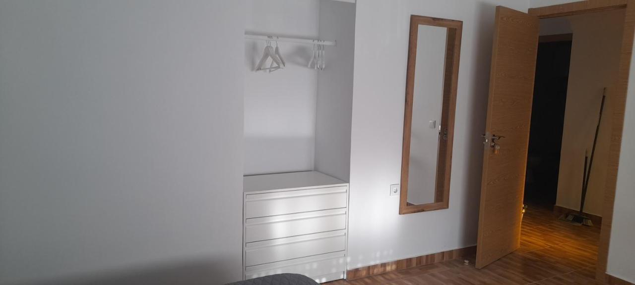 Sol Y Luna "Desayuno Incluido" Manzaneque Eksteriør billede